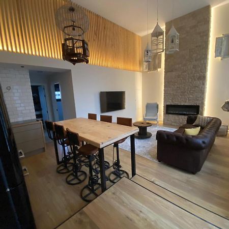 Cornelia Suites 03 ซานตานเดร์ ภายนอก รูปภาพ