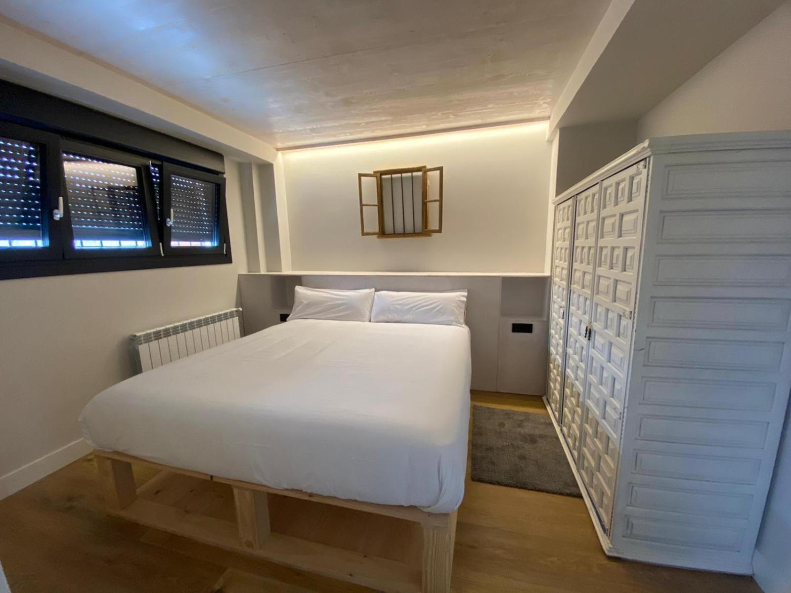 Cornelia Suites 03 ซานตานเดร์ ภายนอก รูปภาพ