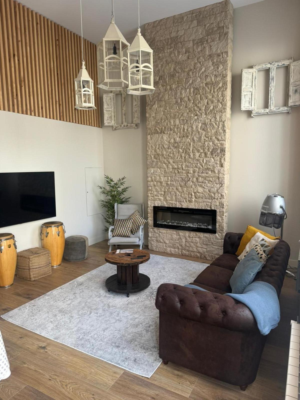 Cornelia Suites 03 ซานตานเดร์ ภายนอก รูปภาพ